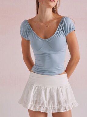 NWOT Baby Blue Beverly and Beck Daisy Corset T-Shirt